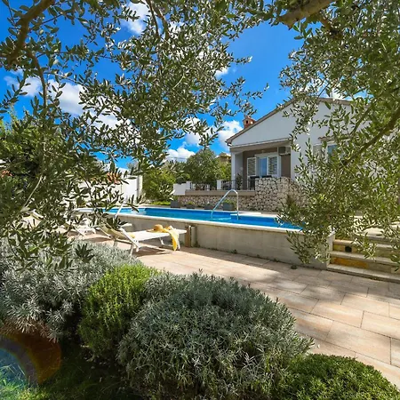 Villa Mestrovic Zadarvillas *