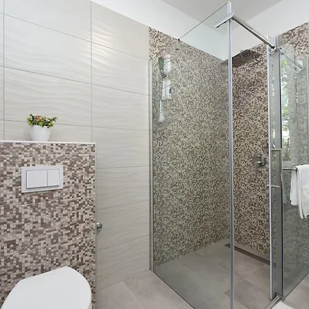 Mestrovic Zadarvillas Вілла *